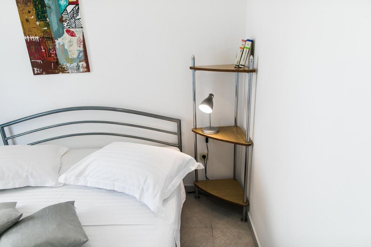 Apartmani Sanja Vodice Eksteriør bilde